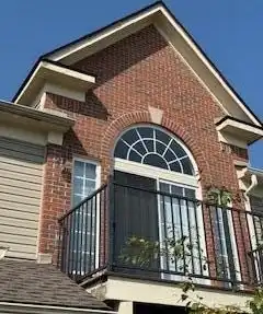 27615 Hidden Oaks Drive, Trenton, MI 48183
