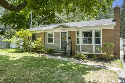 1602 4th Street NW, Grand Rapids, MI 49504