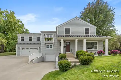 2412 Lake Drive SE, Grand Rapids, MI 49506