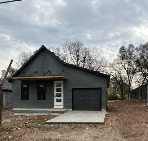 378 South Avenue, Sparta, MO 65753