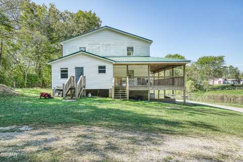 107 Cherry Street, Deer Lodge, TN 37726