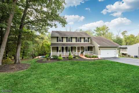 43 Bisset Dr, West Milford, NJ 07480
