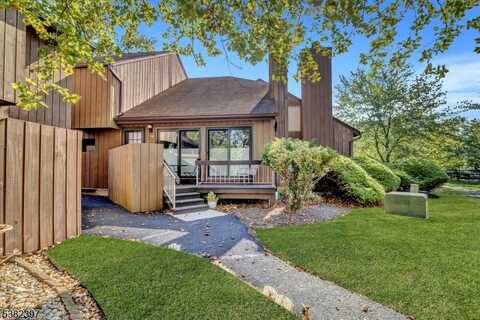 107 Bluebird Dr, Hillsborough, NJ 08844