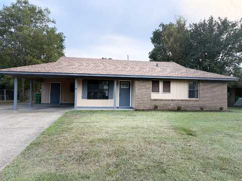118 Deerfield Dr, Columbus, MS 39702
