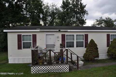 418 Upper West Drive, Inkerman, PA 18640