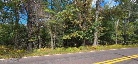 Carpenter Road, Dallas, PA 18612