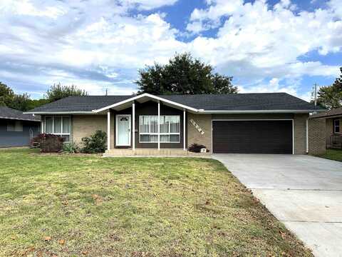 1506 Cherokee, Great Bend, KS 67530