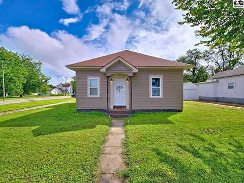 300 S Keystone St, Stafford, KS 67578