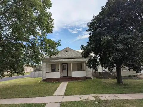 501 W 2nd Ave, Mitchell, SD 57301