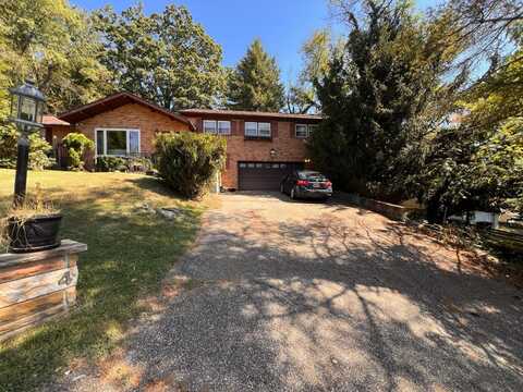 4 Highpoint Drive, Gallipolis, OH 45631
