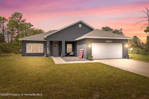 13073 Jaywalk Road, Weeki Wachee, FL 34614