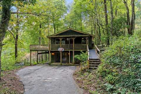 111 Wrights Road, Scaly Mountain, NC 28775