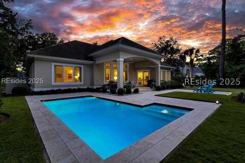 20 Royal Crest Drive, Hilton Head Island, SC 29928