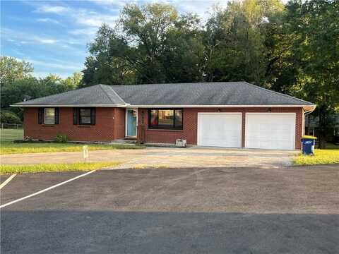 702 Quincy Boulevard, Smithville, MO 64089