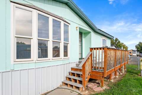 100 NW 16th St, Fruitland, ID 83619
