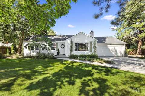820 E Locust Ln, Nampa, ID 83686
