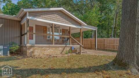 113 E Lakeshore, Cherokee Village, AR 72529