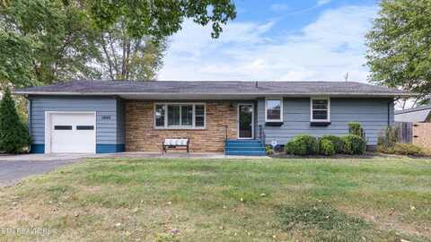 3809 Essary Drive, Knoxville, TN 37918