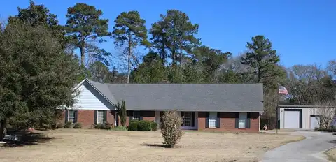 54 Old Hwy 15, Laurel, MS 39440