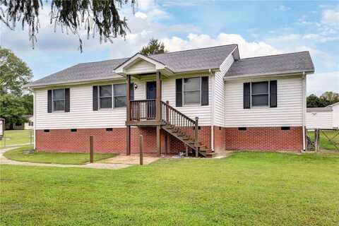 5930 Farmers Dr, Barhamsville, VA 23011