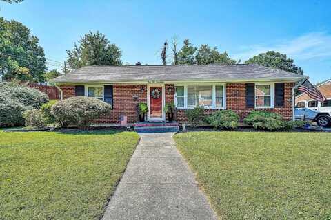 3437 Richards BLVD, Roanoke, VA 24018