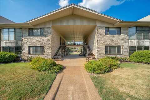 4400 POPLAR, Memphis, TN 38111