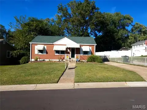 10107 Saint Katherine Lane, Saint Ann, MO 63074