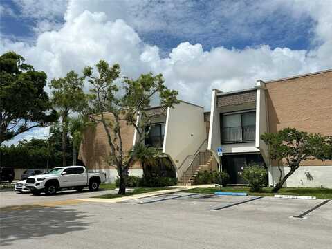 8261 SW 128th St, Pinecrest, FL 33156