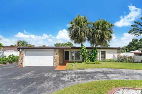 1015 W 64th St, Hialeah, FL 33012