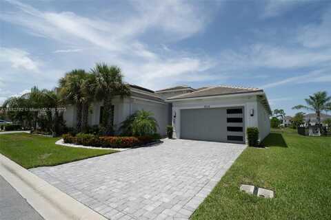 7315 Estero Dr, Lake Worth, FL 33463