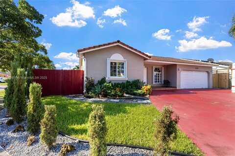15266 SW 178th Ter, Miami, FL 33187