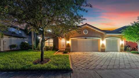 4528 SW 183rd Ave, Miramar, FL 33029