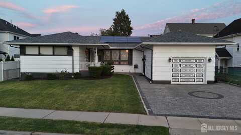 58 Hayward Avenue, Carteret, NJ 07008