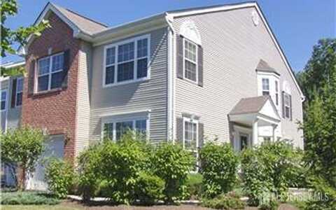 301 Park Knoll, Brunswick Gardens, NJ 08540
