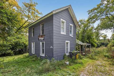 S43w31907 Depot Rd, Waukesha, WI 53189