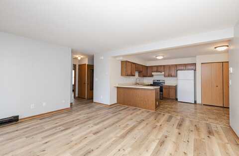 607 Bakertown Dr, Sullivan, WI 53178