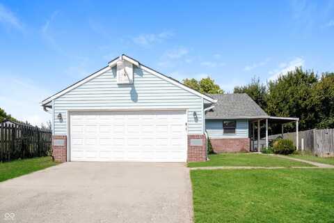 2433 Black Antler Court, Indianapolis, IN 46217