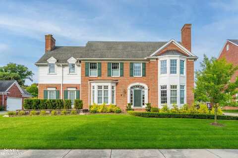 825 Bishop, Grosse Pointe, MI 48230