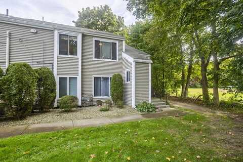 65 Nassau Drive, Springfield, MA 01129