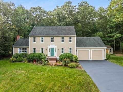25 Twin Diamond Dr, Bridgewater, MA 02324