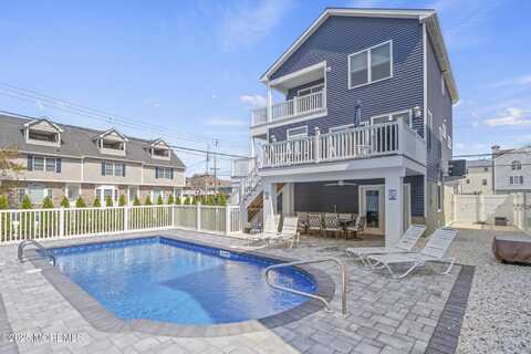 99 Coolidge Avenue, Seaside Heights, NJ 08751
