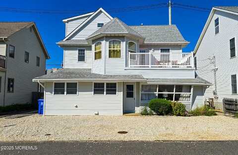 34 S Surf Road, Lavallette, NJ 08735
