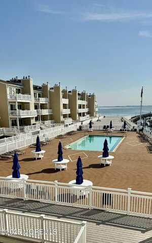 401 Bayshore Drive, Barnegat, NJ 08005