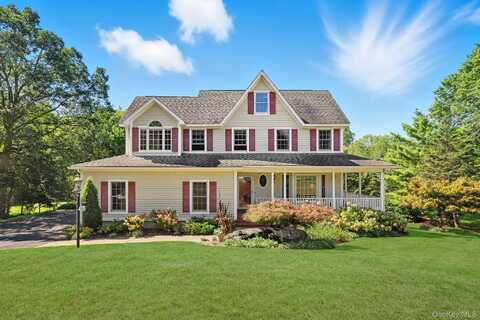 6 Evergreen Drive, Wappingers Falls, NY 12590