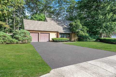 7 Birdseye Circle, Stony Brook, NY 11790