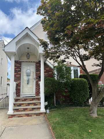 8935 210th Place, Queens Village, NY 11427