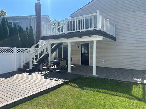1900 Decatur Avenue, North Bellmore, NY 11710