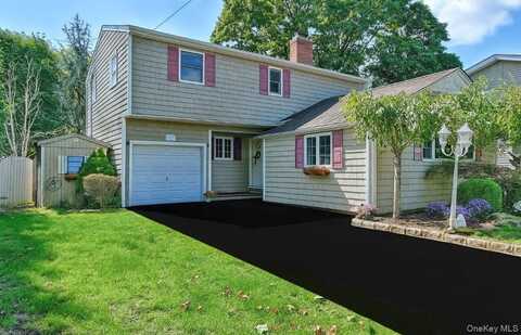 22 Fairview Road W, Massapequa, NY 11758