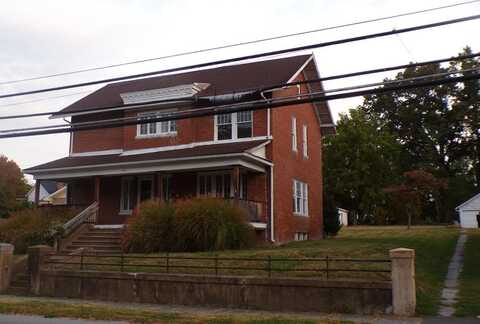 222 Center Street, PRINCETON, WV 24740