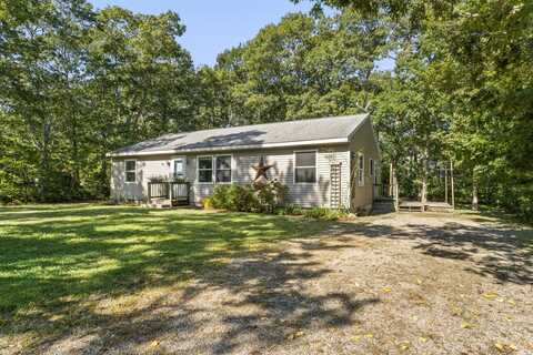30 Teaberry Lane, Edgartown, MA 02539